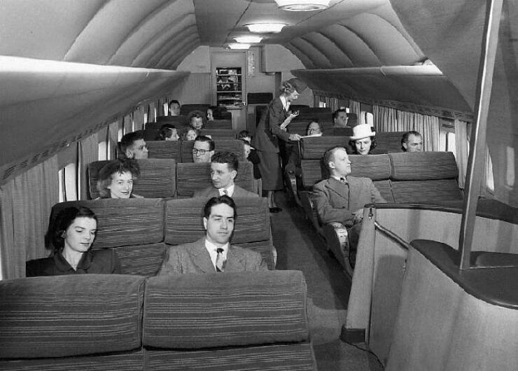 Snapshots from the 50s: Ordinary Days, Timeless Moments