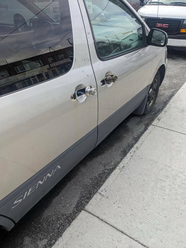 DIY Disasters Caught on Camera