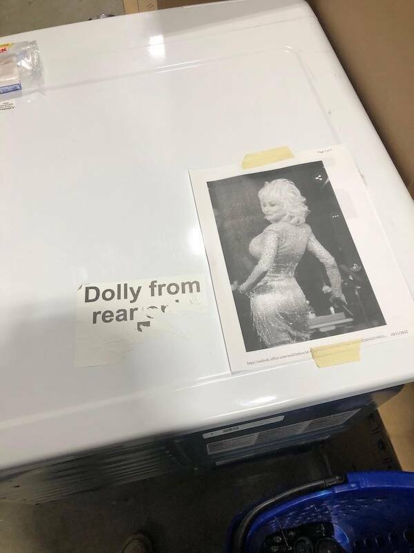 The Internet’s Strangest Snapshots