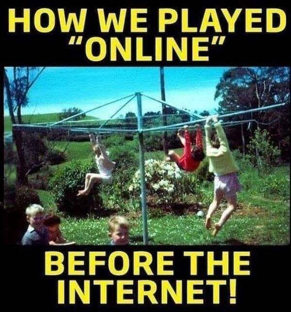 Memes Full of Pure Wis-DUMB