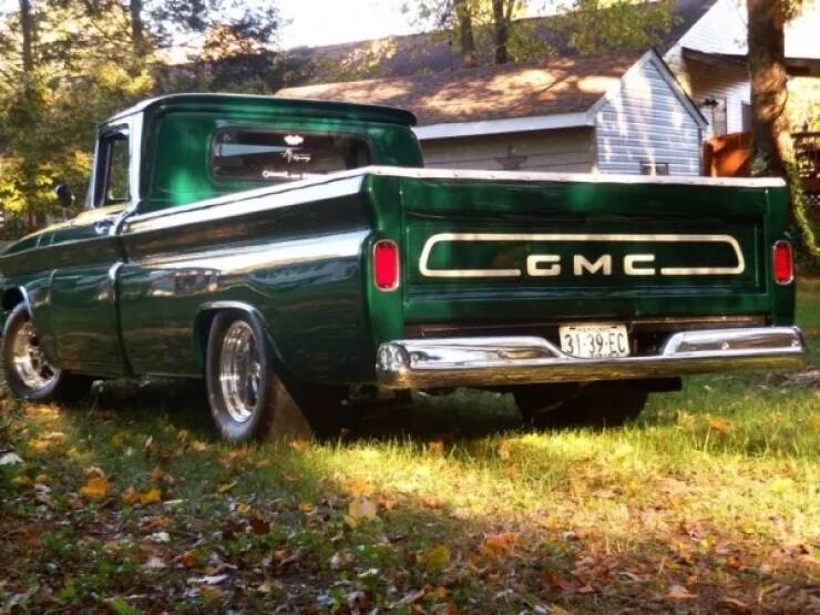 Jaw-Dropping Trucks Built to Impress