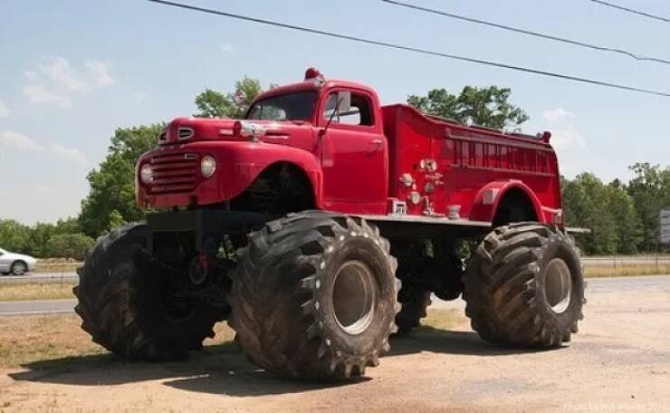 Jaw-Dropping Trucks Built to Impress Jaw-Dropping Trucks Built to Impress
