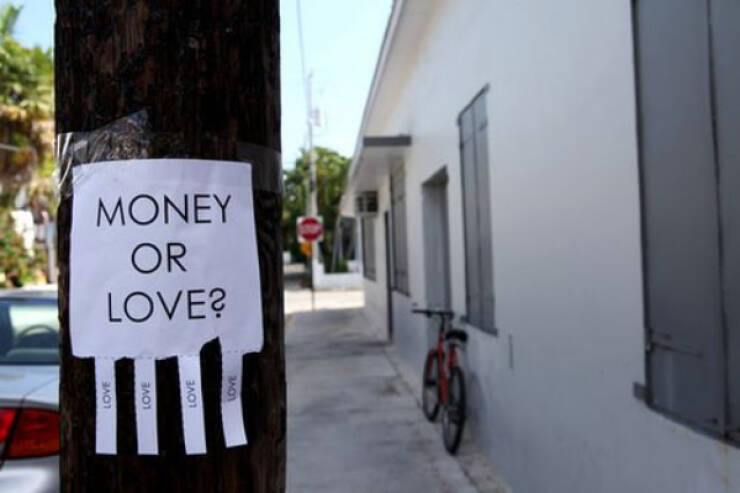 Creative Masterpieces Hidden in Urban Life