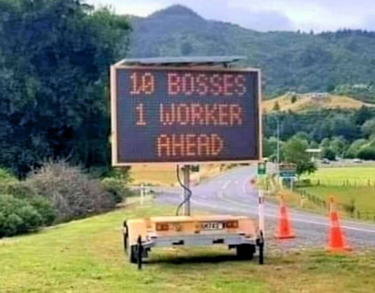 Hilariously Dumb Memes That Make No Sense