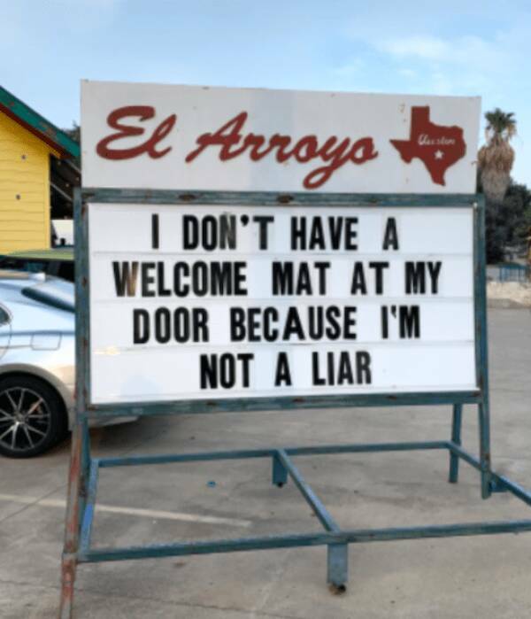 Hilariously Dumb Memes That Make No Sense