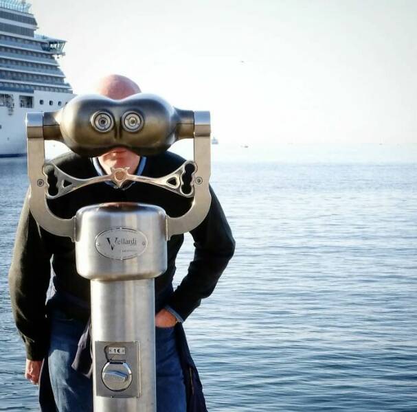 When Coincidence Meets Street Photography