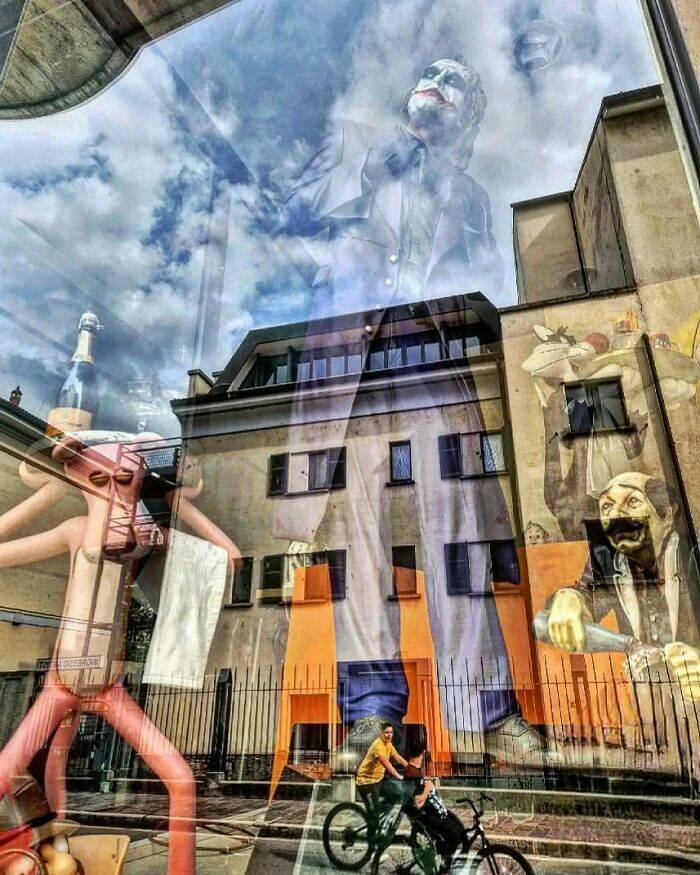 When Coincidence Meets Street Photography