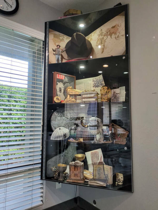 Curiously Cool Photos