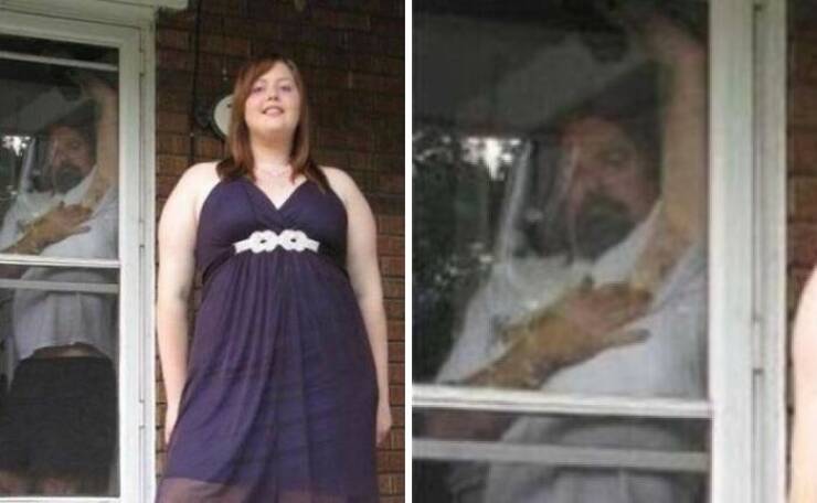 Hilarious Photobombs That Stole the Spotlight Perfectly Hilarious Photobombs That Stole the Spotlight Perfectly