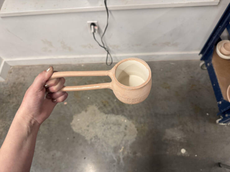 Confusing Images with Zero Explanation