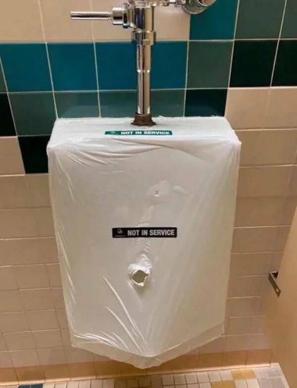 Confusing Images with Zero Explanation