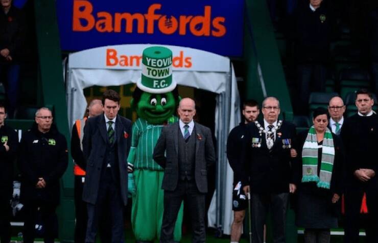 Awkwardly Silent Mascots: The Funniest Thing You’ll See in Sports