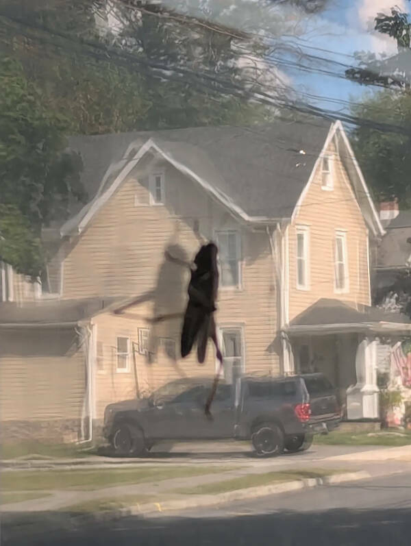 Photos That’ll Make You Look Twice (and Still Be Confused)