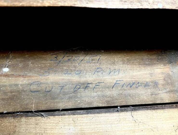 Satisfyingly Curious Images for Idle Browsing