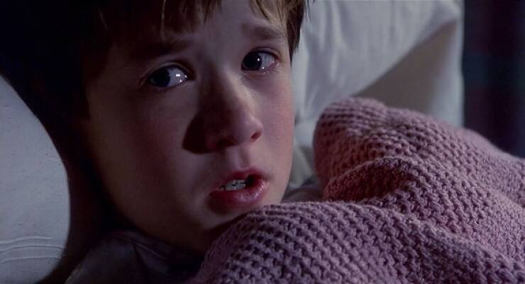 Unforgettable 90’s Quotes That Still Hit Like Nostalgia Bricks