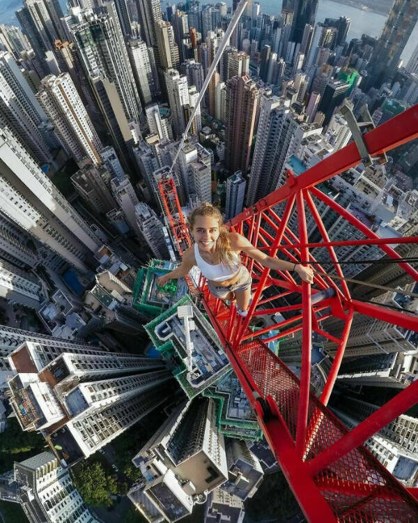 Who Whos Afraid of Heights?