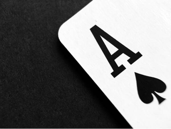 Unusual Photo Moments Featuring online Casino Game Symbols Unusual Photo Moments Featuring online Casino Game Symbols