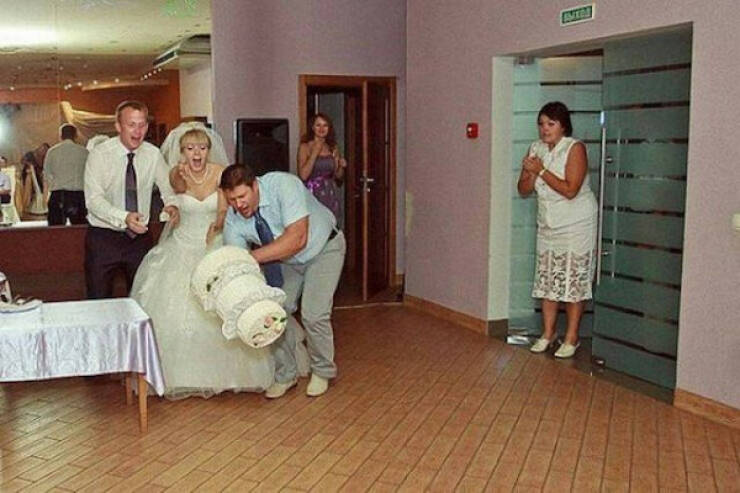 Wedding Day Disasters You’ll Laugh About Later