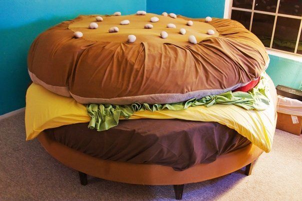 An unusual bed (11pics)