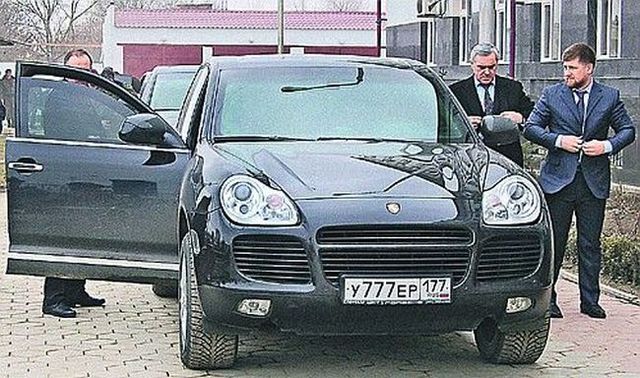 The cars of the Chechenian president (16 pics+ 1video)