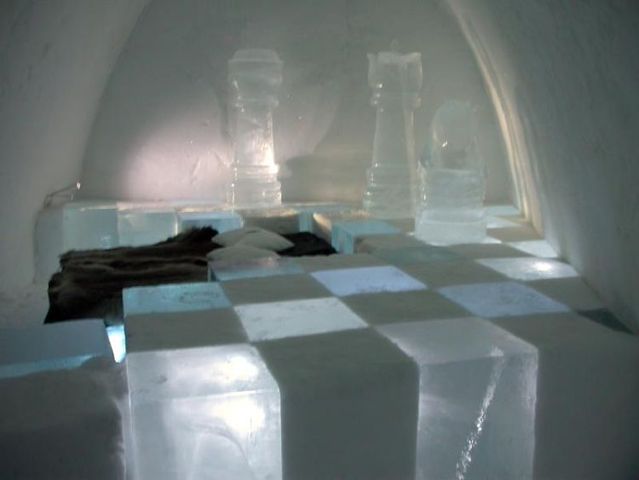 Famous Ice Hotel in Sweden (50 pics)