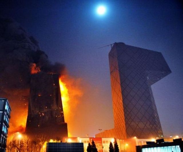 Mandarin Oriental Hotel, the most stunning new landmark in China's capital city burned down! (29 pics)
