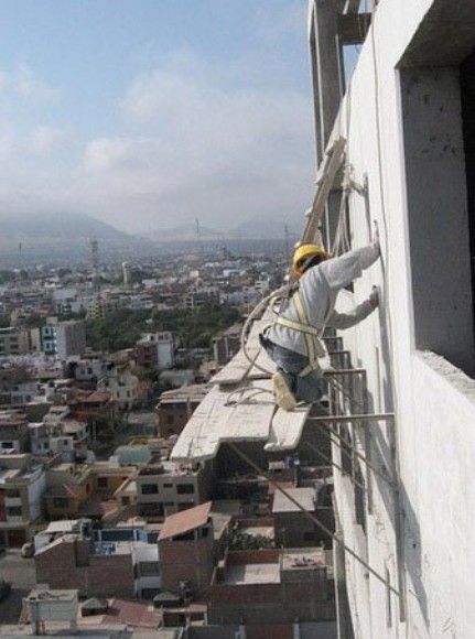 Oh these workers!! (46 pics)