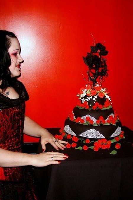 Gothic marriages (46 pics)