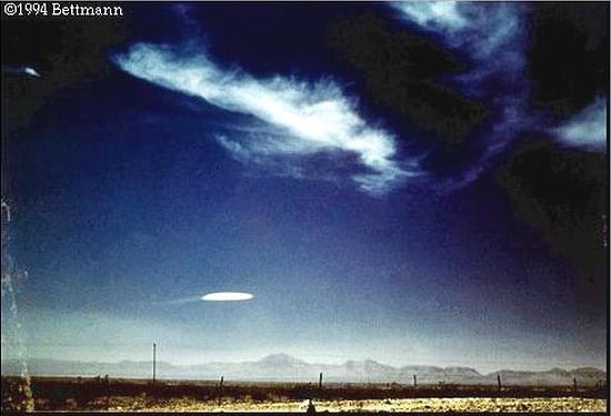 May be aliens do exist? (154 pics)