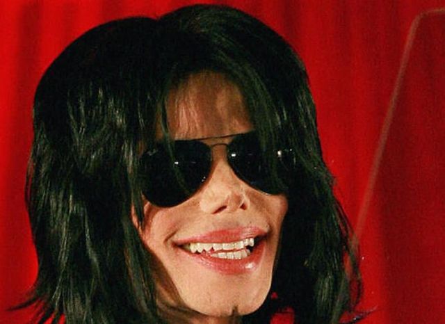 What does Michael Jackson look like now (21 pics)