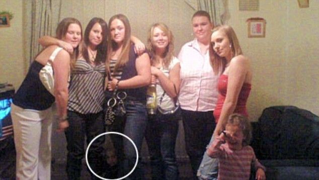 Let’s talk about paranormal. Ghost on the photographs (11 pics)