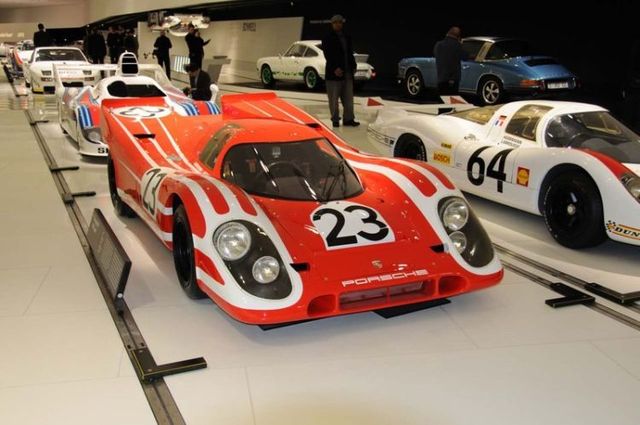 Porsche museum in Stuttgart (51 pics)