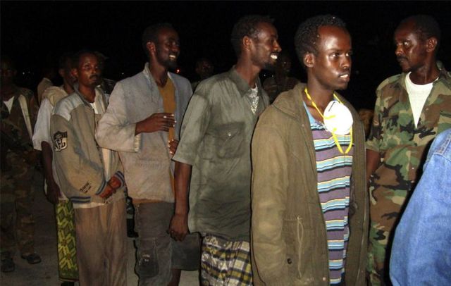 Modern Somalia pirates (30 pics)