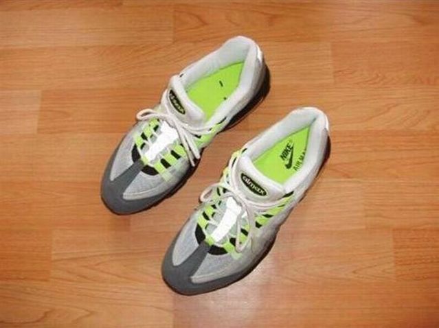 How to know if it’s Chinese Nike sneakers (6 pics)