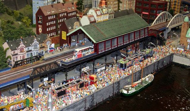 Miniature Wonderland in Hamburg (65 pics+1 video)