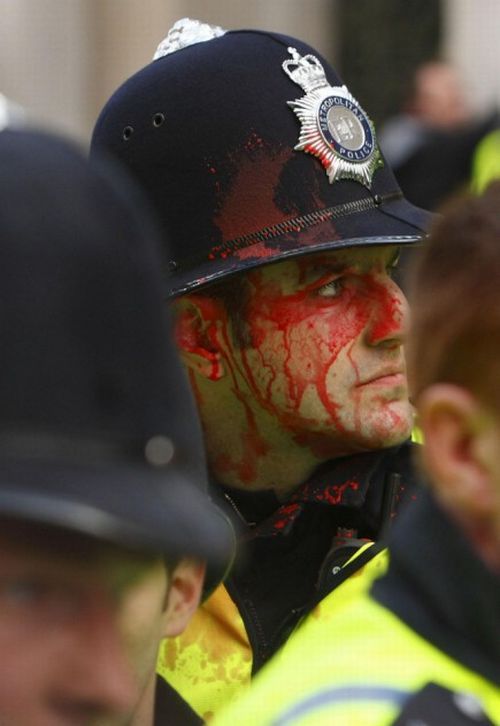 Riots in London (29 photos)