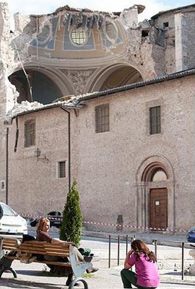 Earthquake in Italy (39 photos)