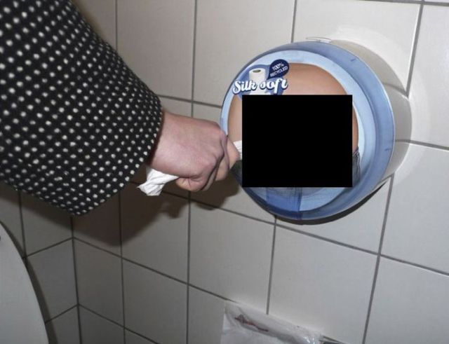 OMG) Toilet paper ad (3 pics)