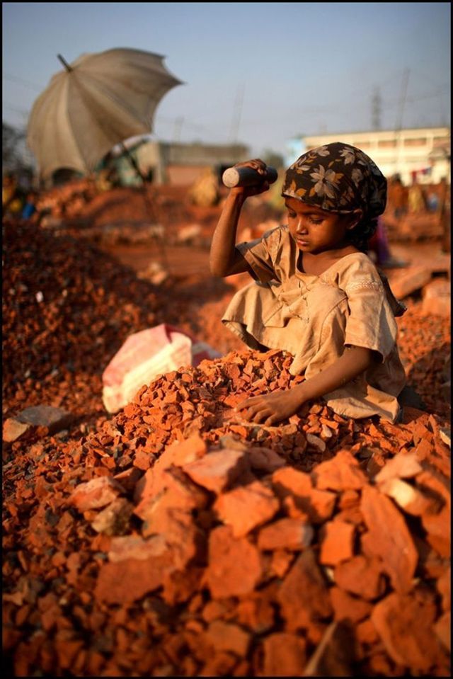 Child labor (15 pics)