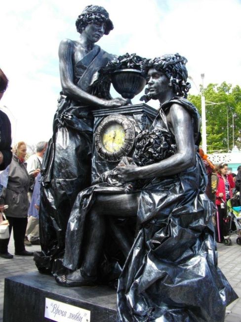 Living Statues Championship (30 pics)