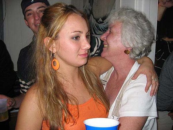 That’s how some people party at 65 (19 pics)