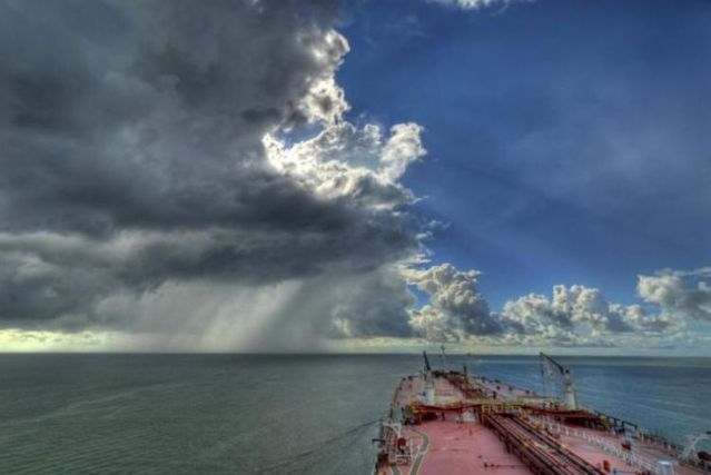 Great views from a cargo ship (35 pics)