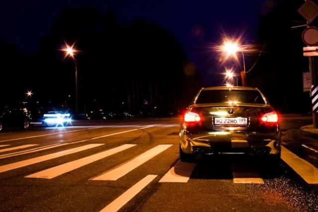 Golden BMW M5 (11 pics)