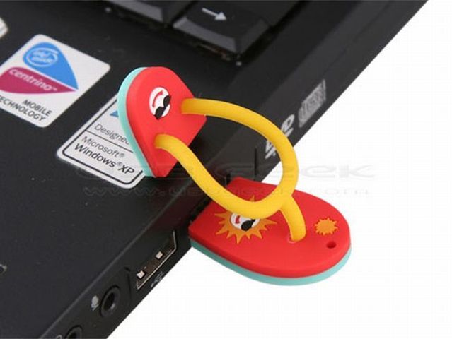 Creative USB flash drive (35 pics)