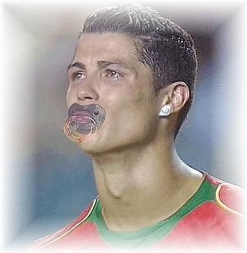 Caricatures of Cristiano Ronaldo (46 pics)