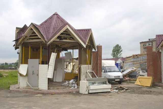 The consequences of a tornado in Krasnozavodsk  (21 photos + 2 videos)