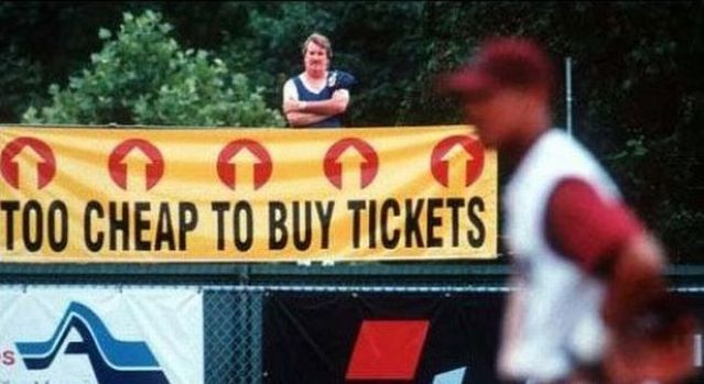 Funny sports signs (19 pics)