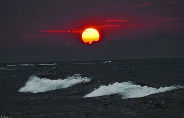 Sunrises in all their splendor (40 photos)