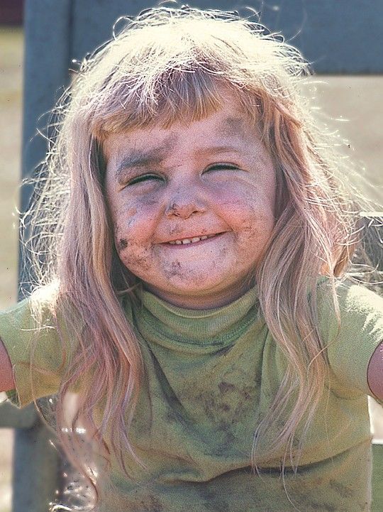 Dirty children (16 pics) - Izismile.com