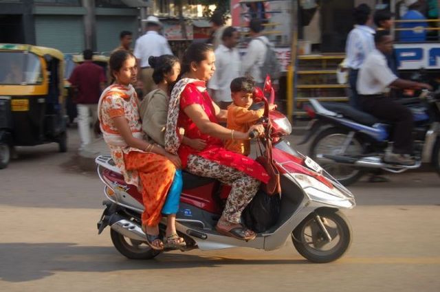 Only in India (72 pics)